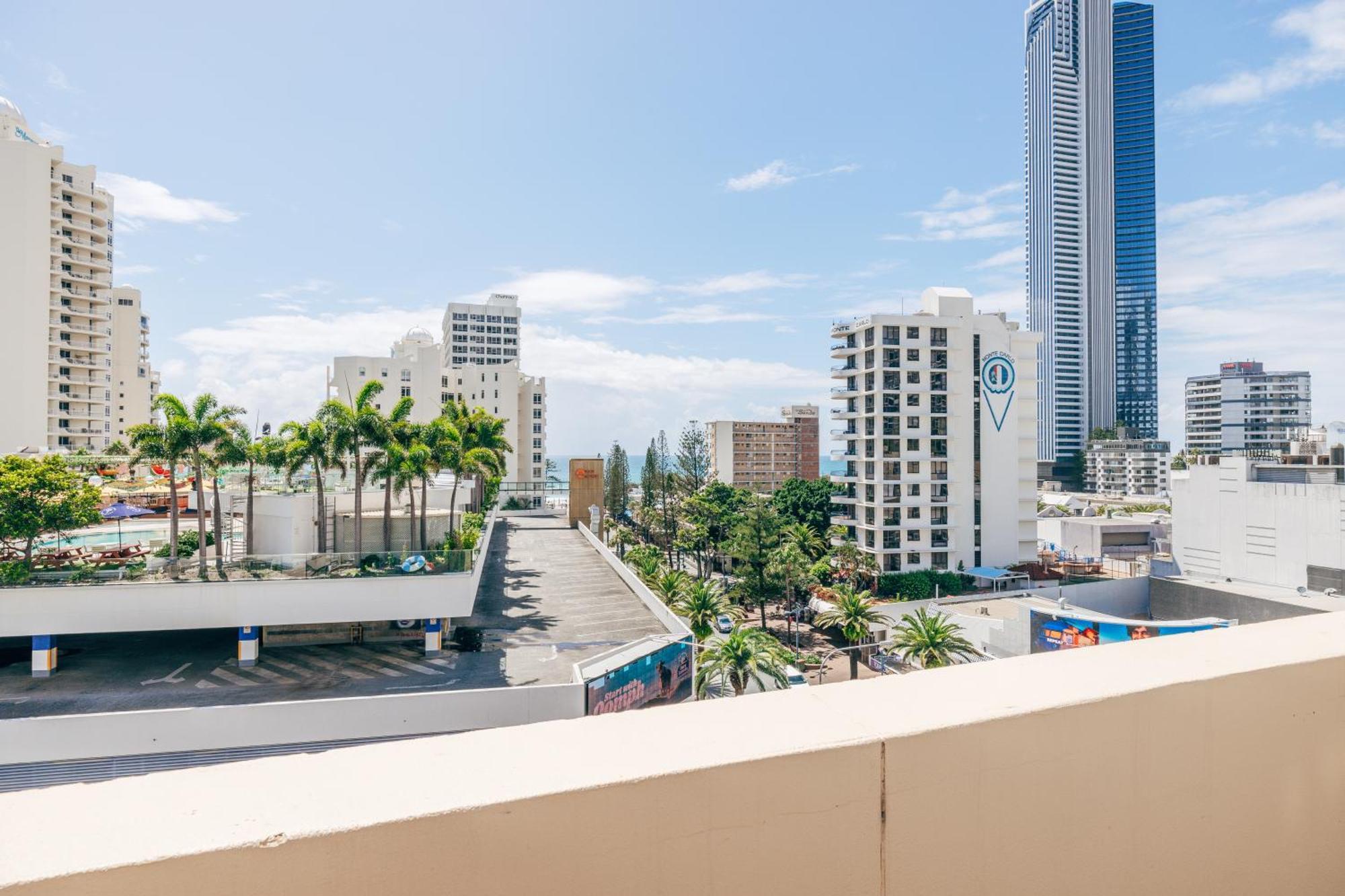 Hostel Maze Backpackers - Gold Coast Zewnętrze zdjęcie